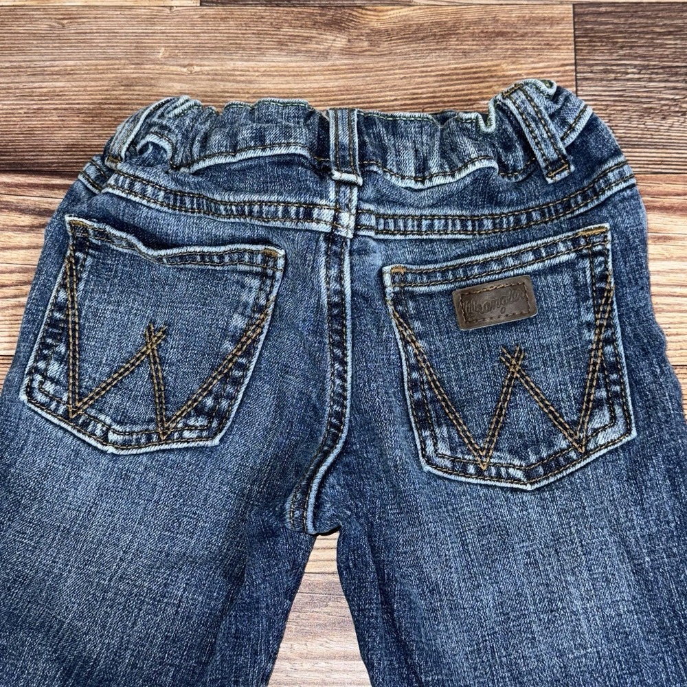 Wrangler Retro Slim Straight Jeans Boy Size 4 Regular Straight Medium Wash Denim - Picture 7 of 10